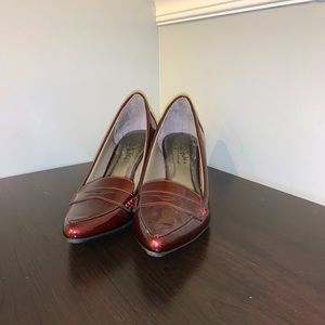 Life Stride Size 8 wide Women’s Maroon Heels